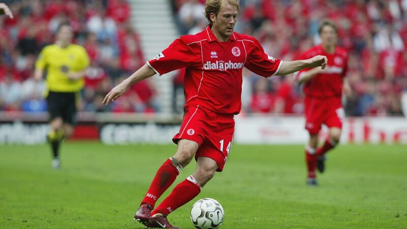 “Gareth Southgate non è stato onesto con me: mi ha lasciato in panchina senza spiegazioni quando è arrivato al Middlesbrough” Gaizka Mendieta sul litigio con il futuro allenatore dell’Inghilterra