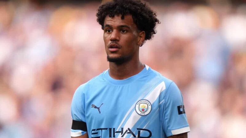 L’attaccante del Manchester City fa un cambio al Fulham da 27 milioni di sterline