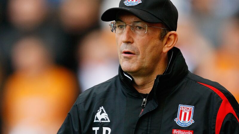 “Sembrava che psicologicamente ce l’avessimo sempre con l’Arsenal. Se avessimo potuto suonarli ogni settimana, avremmo fatto ‘Tony Pulis per essere la kryptonite di Arsene Wenger con lo Stoke City