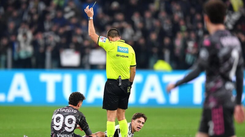 TS – A Parma l’arbitro di quel Juve-Empoli e dell’esordio di Chiesa con espulsione esagerata. Al Var…