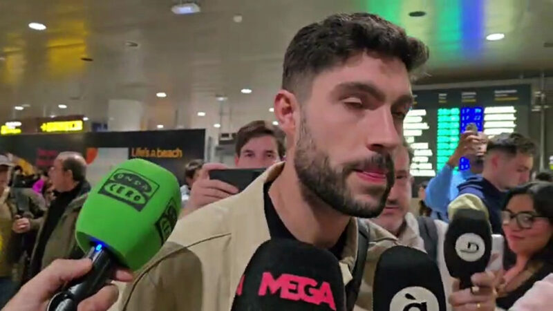 Unai Núñez sbarca al Valencia per firmare il prestito e voglia di giocare adesso: “Sono perfetto”