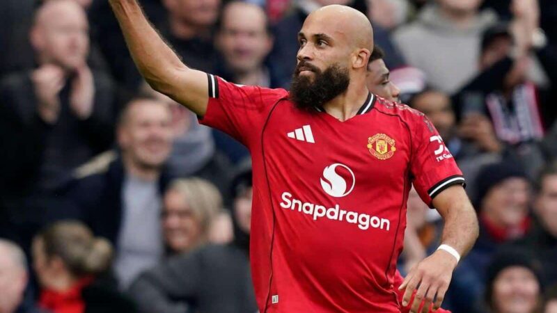 Mbeumo dà il vantaggio al Manchester United sul Tottenham dopo che Romero vede il rosso