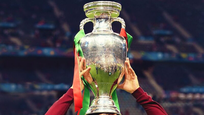 La UEFA impara dall’autogol della Coppa del Mondo FIFA ottenendo un’enorme vittoria in termini di PR