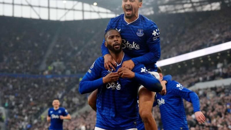 Report, risultati e gol mentre i Toffees rivendicano un’enorme vittoria nella corsa europea