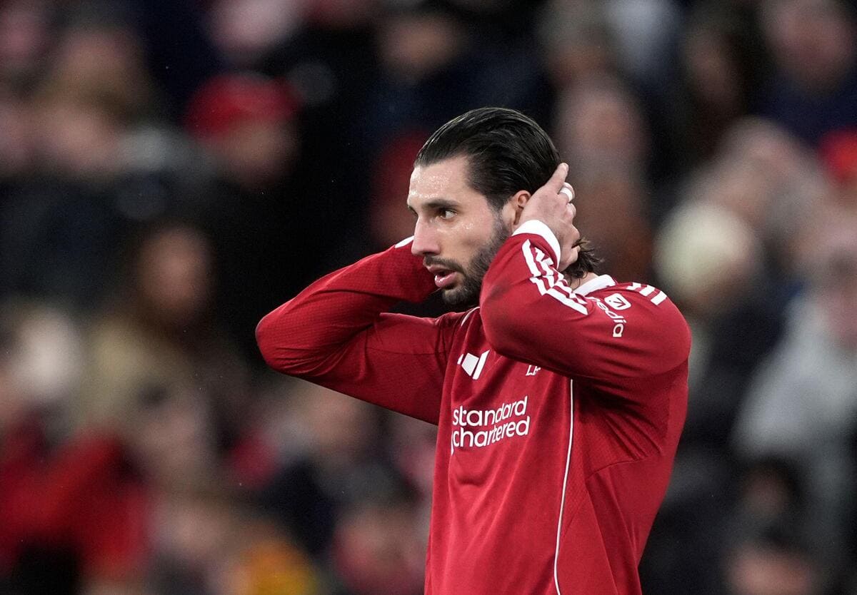 Danny Murphy teme che Arne Slot abbia perso i fedeli di Anfield dopo il Brighton Blow