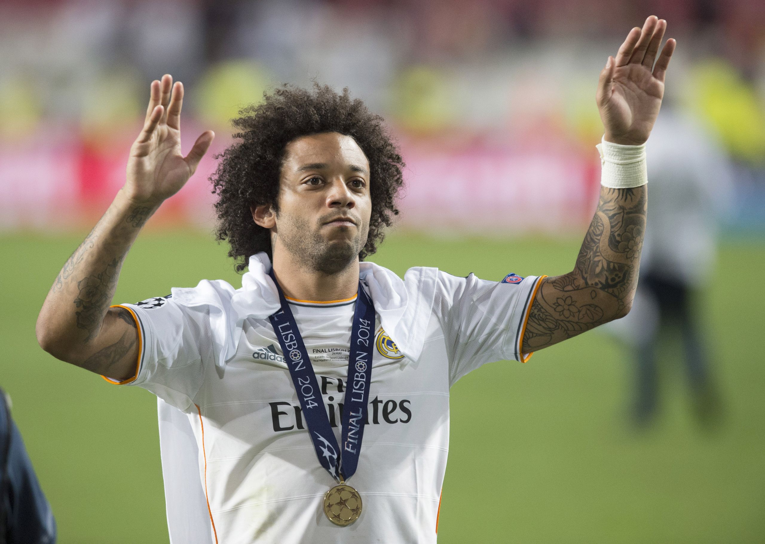 “Al Real Madrid abbiamo avuto tre cose: fortuna, umiltà e duro lavoro. La chiave era capire che dovevamo fare più di quello che avevamo già fatto, per vincere” Marcelo ripensa alla vittoria dei Los Blancos a La Decima nel 2014