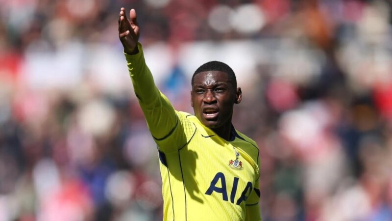 CdS – Juve riecco Kolo Muani: quanto chiede il Psg dopo l’anno di prestito al Tottenham. E Lewandowski…