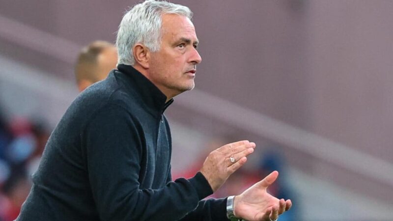 Corriere dello Sport – Mourinho al Real Madrid, spunta il like di Mbappé. Ma dal Portogallo fanno muro 