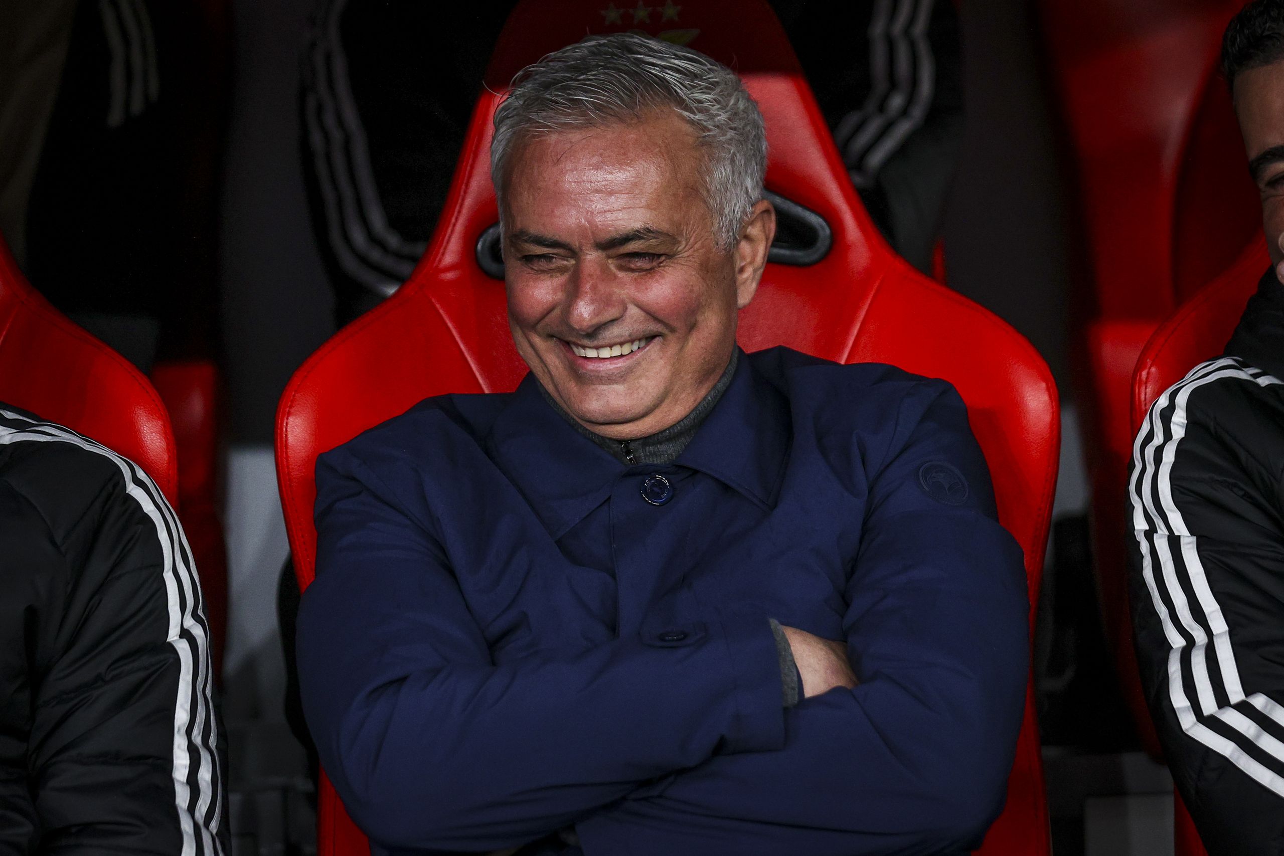 Il Newcastle punta sul Real Madrid, che punta a Jose Mourinho per guidare i Magpies