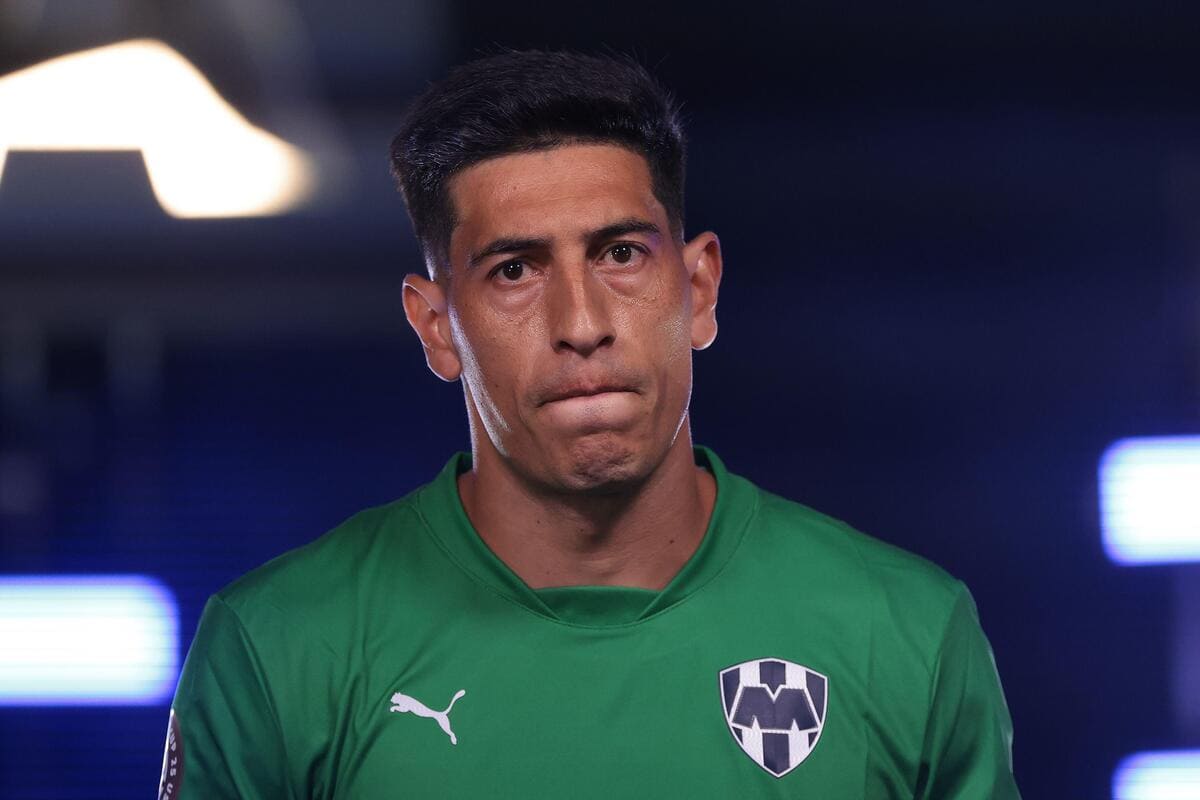 Il portiere Andrada si scusa per il pugno violento che ha scatenato il corpo a corpo: “Me ne pento davvero”
