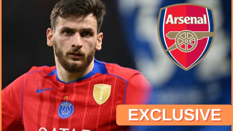 L’Arsenal esplora il trasferimento di Khvicha Kvaratskhelia