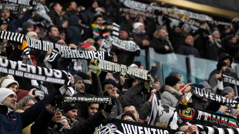 TS – Picchiato dal branco per una felpa della Juventus: studente finisce in ospedale ad Ancona