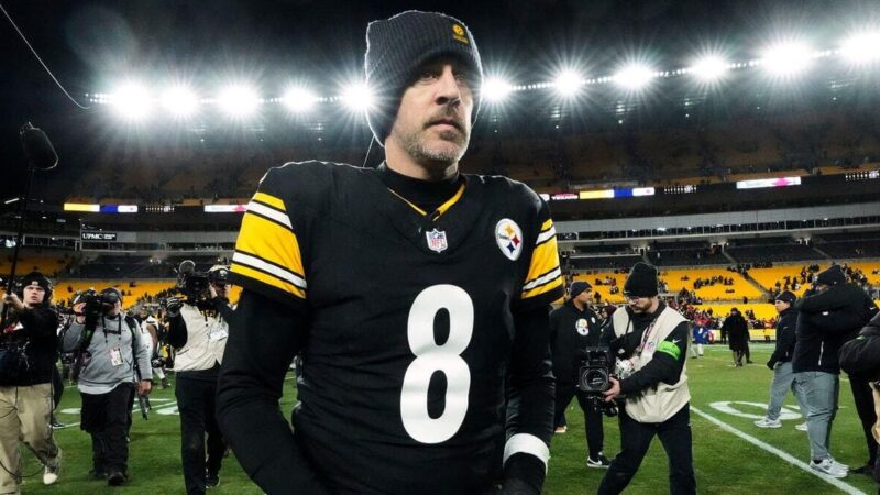 Aaron Rodgers conferma che la stagione NFL 2026 sarà la sua ultima