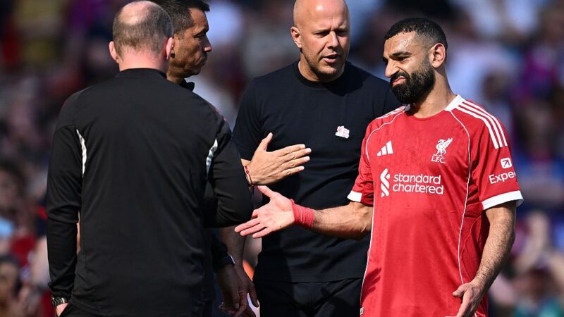 Arne Slot dà una risposta criptica sulla possibilità che Mohamed Salah giocherà l’ultima partita ad Anfield