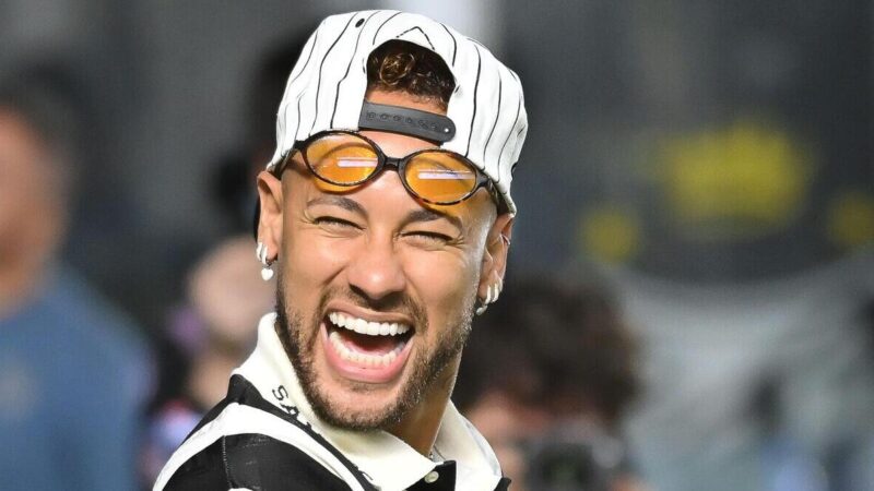 Carlo Ancelotti fornisce l’aggiornamento definitivo sullo stato degli infortuni di Neymar alla Coppa del Mondo: “Per essere chiari, Neymar sarà con noi”