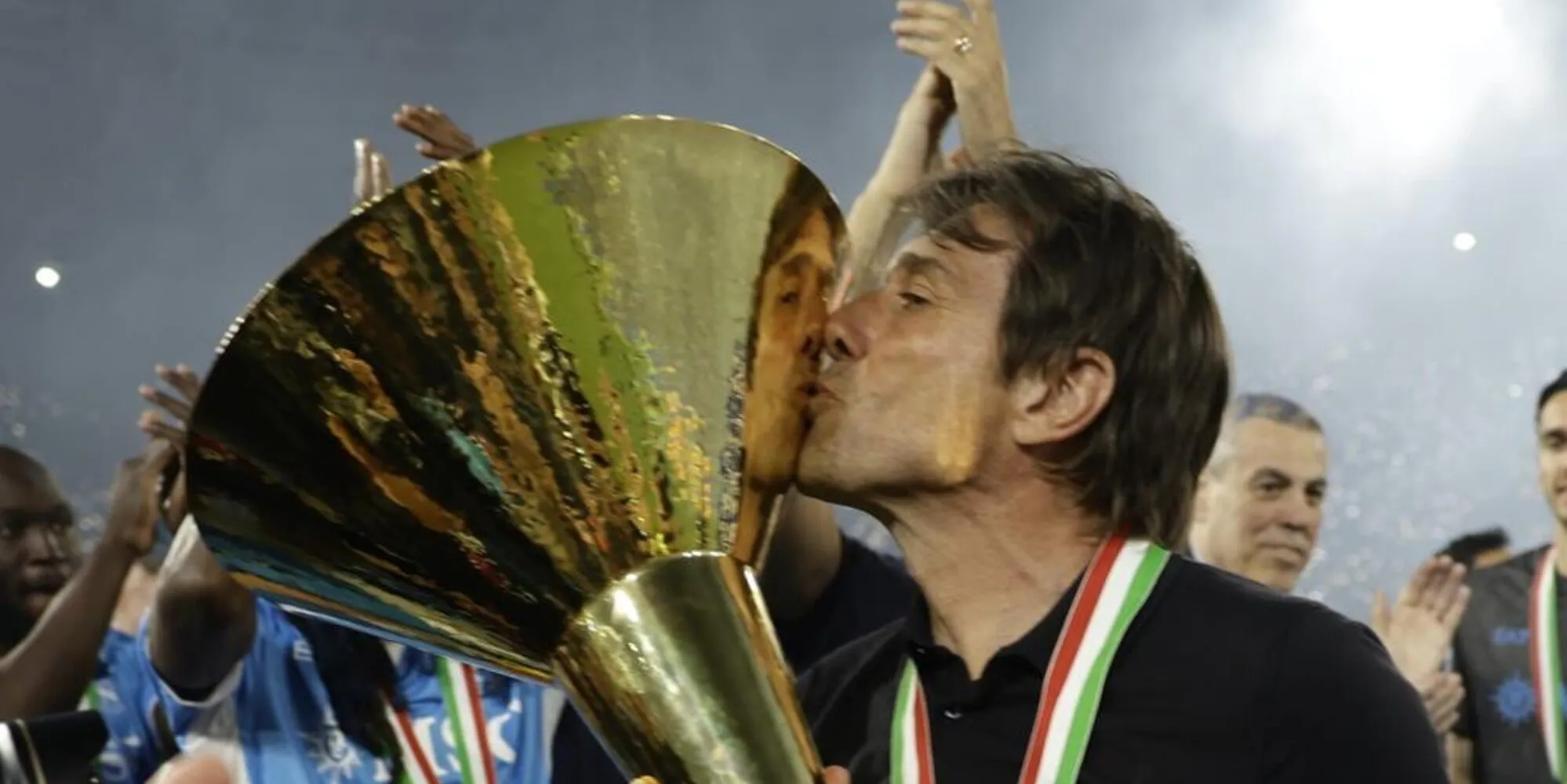 CdS – Addio Conte, il Maradona prepara la standing ovation: cosa succederà oggi. Il Napoli pensa al nuovo allenatore