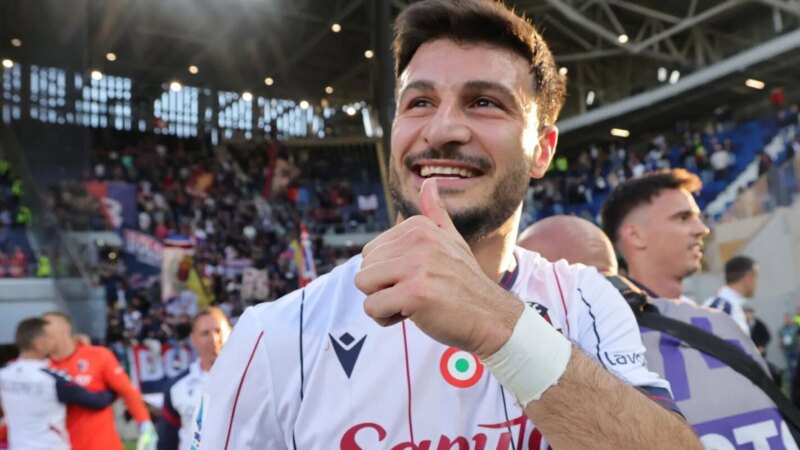 Corriere dello Sport – Orsolini vuole prolungare il contratto con il Bologna: il punto sulla trattativa e la “concorrenza” di Bernardeschi
