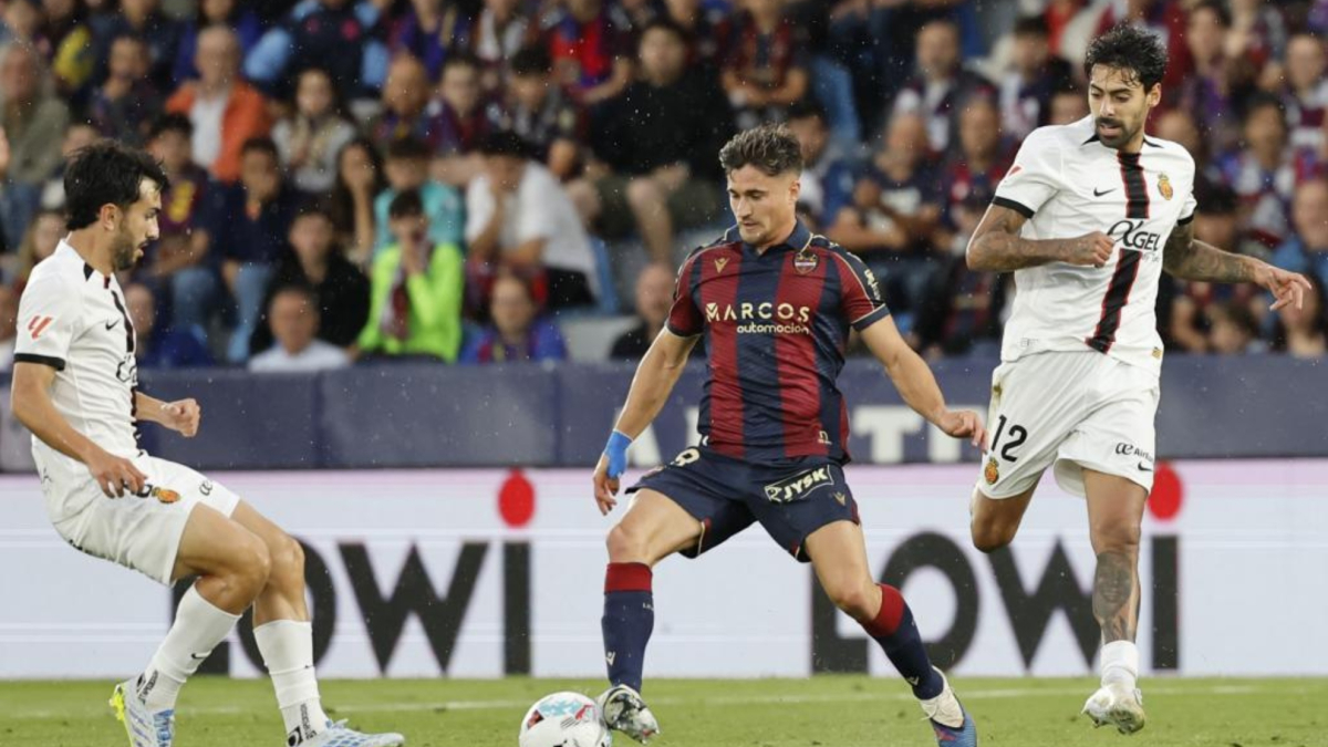 Ivan Romero, camaleonte e soluzione per il Levante