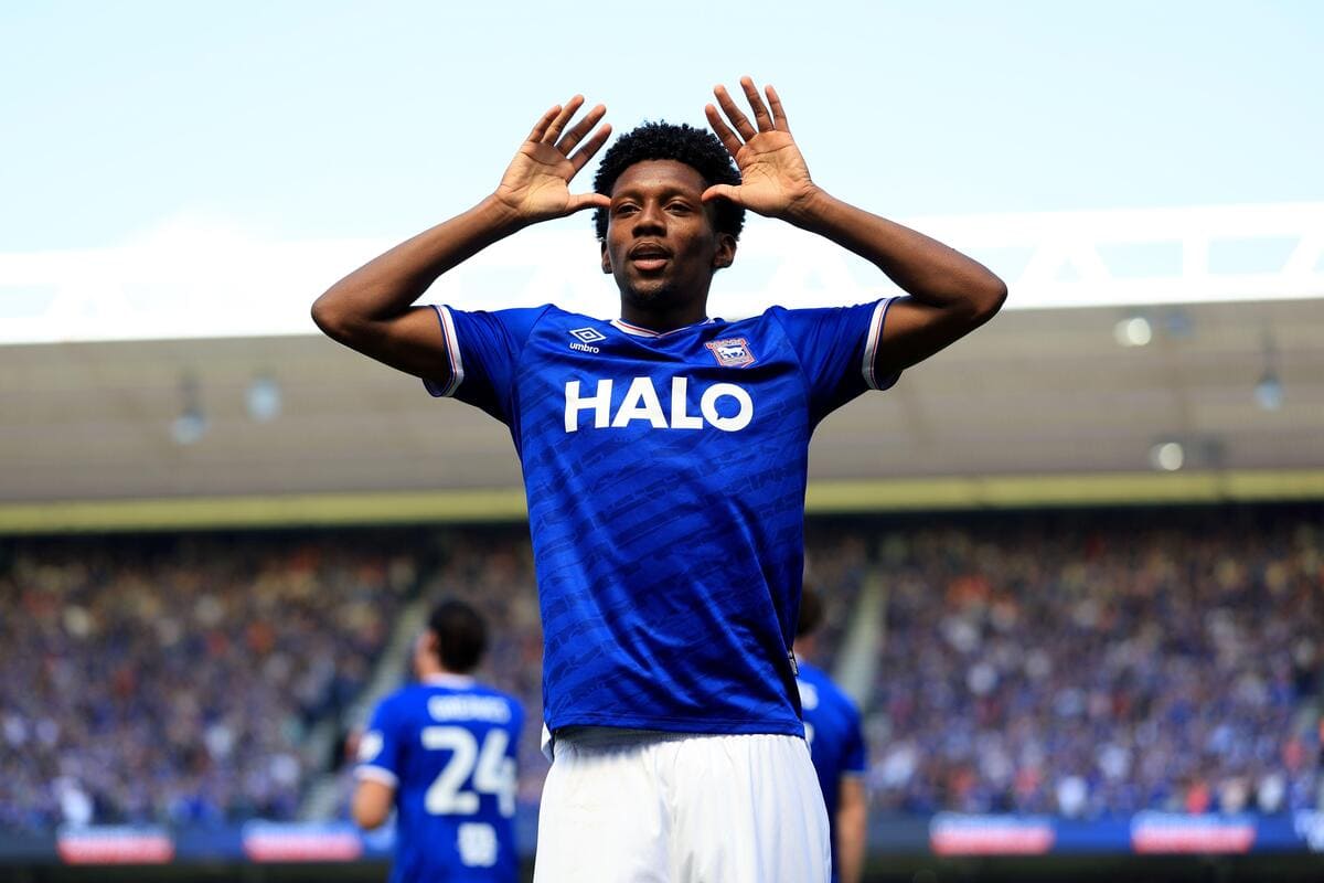 L’Ipswich sigilla il ritorno in Premier League mentre lo Hull conquista gli spareggi
