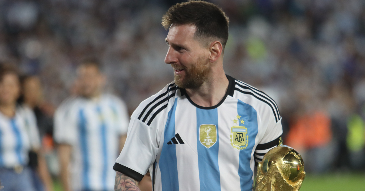 Aggiornamento sugli infortuni di Lionel Messi: la stella argentina si allena e potrebbe essere coinvolta stasera contro l’Honduras