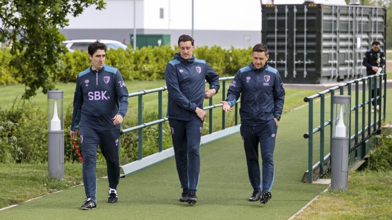 Chi sono gli assistenti del Liverpool di Andoni Iraola?