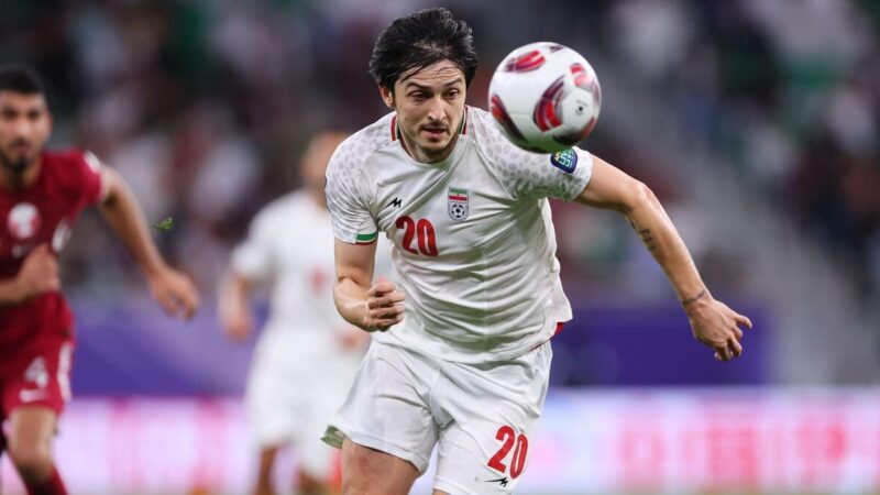L’Iran lascia fuori dalla lista dei Mondiali l’attaccante con 57 gol