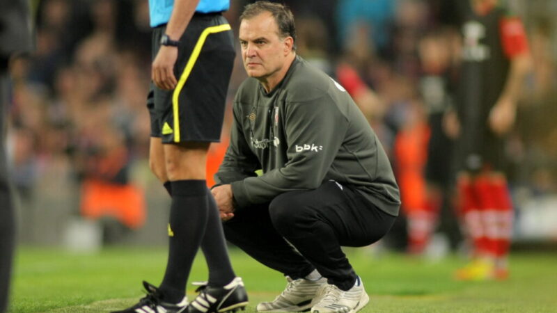 Marcelo Bielsa si prende la colpa per l’uscita dell’Uruguay dal Mondiale: “Non lascio nulla”