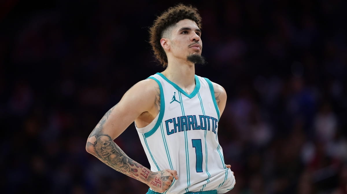 NBA: Gli Hornets mandano LaMelo Ball ai Timberwolves in uno scambio di successo