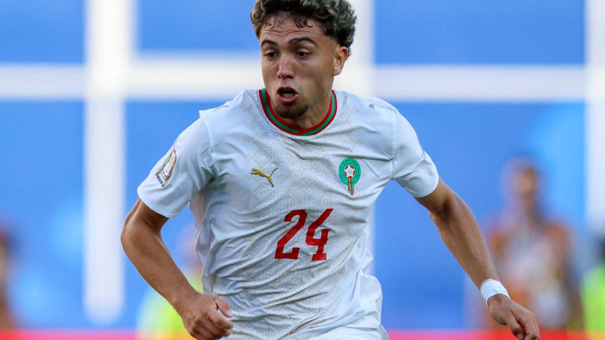 Neil El Aynaou, il centrocampista ricercato da Real Madrid e Barcellona che “sarebbe felice al Barça”