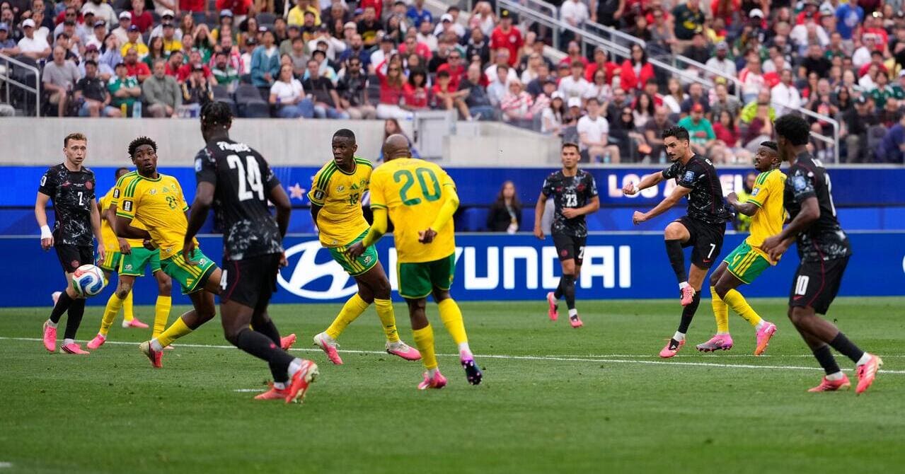 Sud Africa – Canada 0-1: Eustaquio vince nel finale mentre i co-organizzatori si aggiudicano un posto agli ottavi
