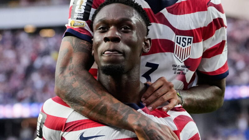 Coppa del Mondo 2026: Folarin Balogun potrà giocare per gli USA contro il Belgio dopo che la FIFA ha sospeso il divieto di cartellino rosso