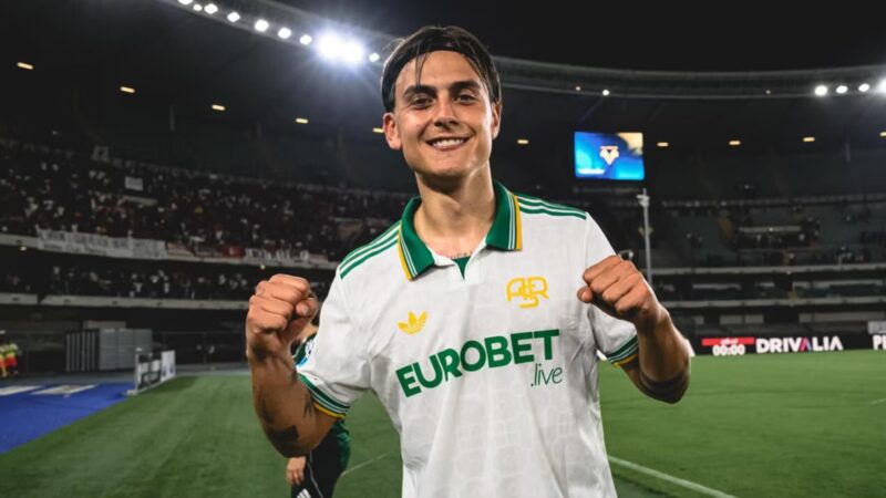 Corriere dello Sport – Dybala ha firmato il rinnovo con la Roma: tutto sul nuovo contratto e l’abbraccio con Gasperini
