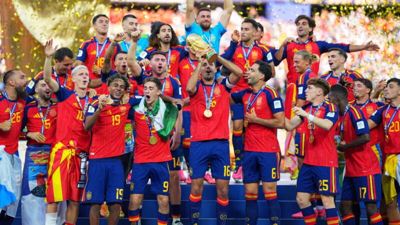 De la Fuente saluta l'”esempio” della Spagna dopo la vittoria del Mondiale: “Non posso davvero dirvi come mi sento”