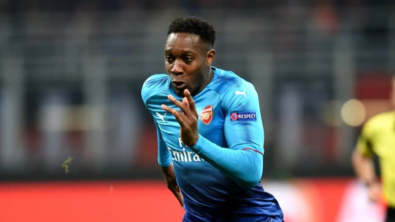 Il Chelsea si avvicina in doppio colpo mentre Danny Welbeck e Jordan Henderson si preparano ad unirsi