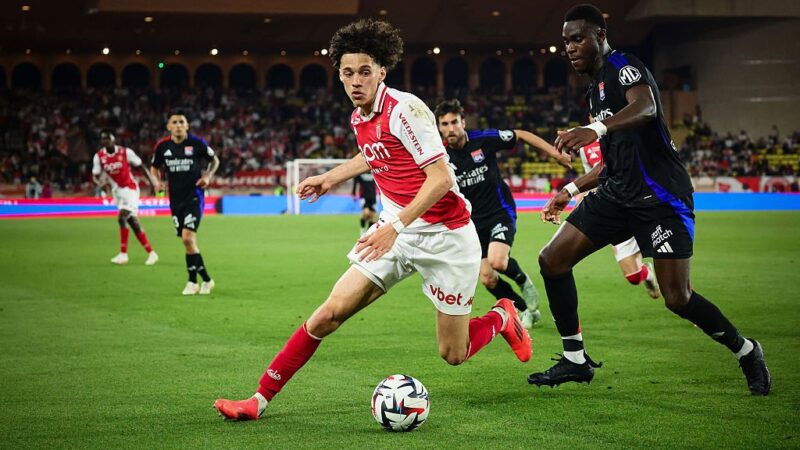 Il Liverpool fa la sua prima mossa nella battaglia per i trasferimenti del PSG, ma un’offerta da 34 milioni di sterline è stata respinta: rapporto