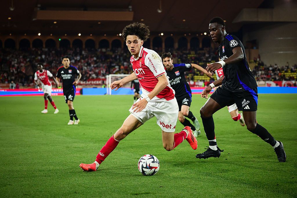 Il Liverpool fa la sua prima mossa nella battaglia per i trasferimenti del PSG, ma un’offerta da 34 milioni di sterline è stata respinta: rapporto
