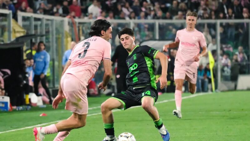Liberali sceglie il Como nonostante l’offerta più grossa del Milan: cosa è successo nelle ultime ore