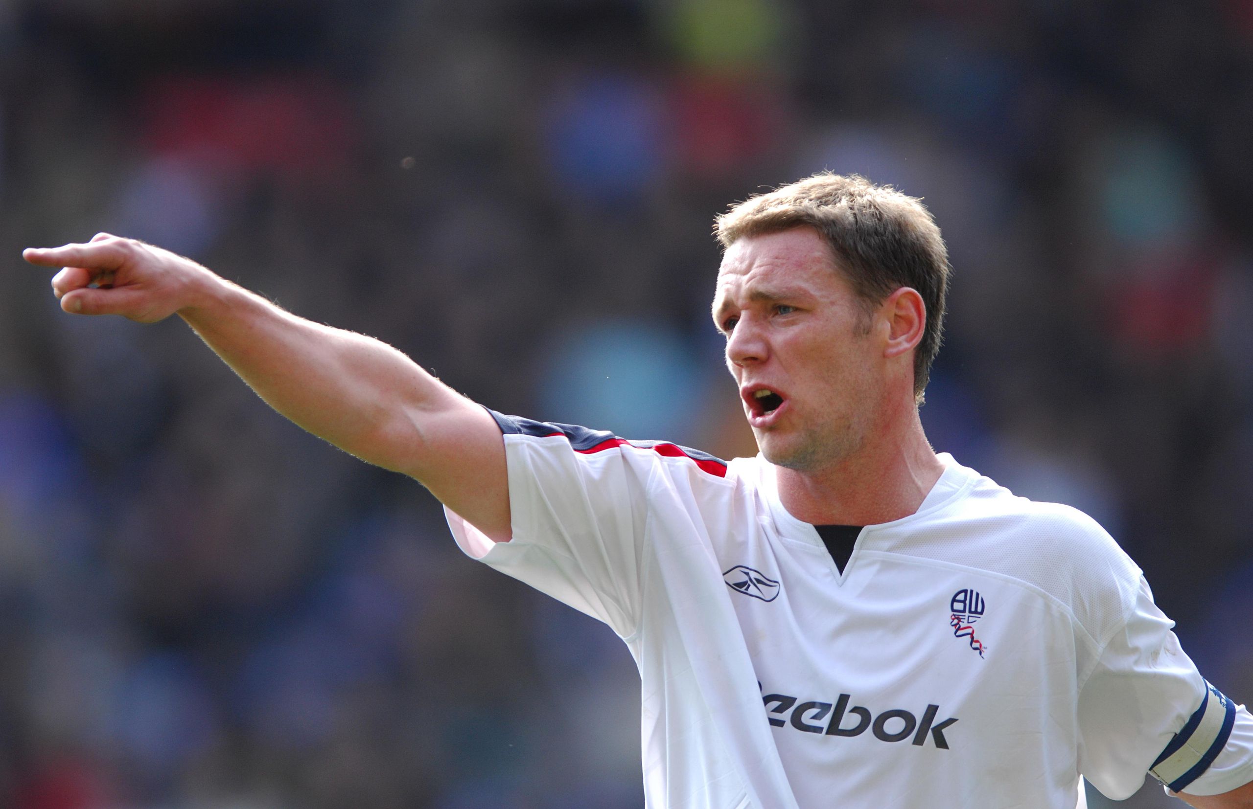 “Non sarebbe giusto paragonare Kevin Nolan a Zinedine Zidane, ma forse era un guerriero migliore” Youri Djorkaeff su due dei suoi ex compagni di squadra molto diversi