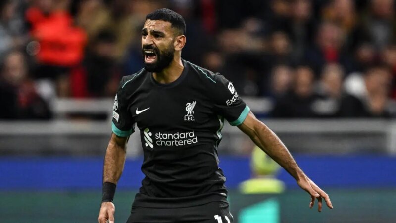 Salah potrebbe connettersi con Italiano poiché i rapporti turchi affermano che la mossa del Besikta è vicina