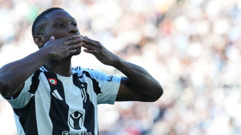 TS – Kolo Muani, finalmente Juve: dai messaggi alle condizioni fisiche, come sta e quando può debuttare