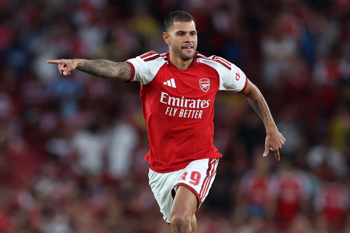 Arsenal-Manchester City: sfida di tattiche e assenze cruciali