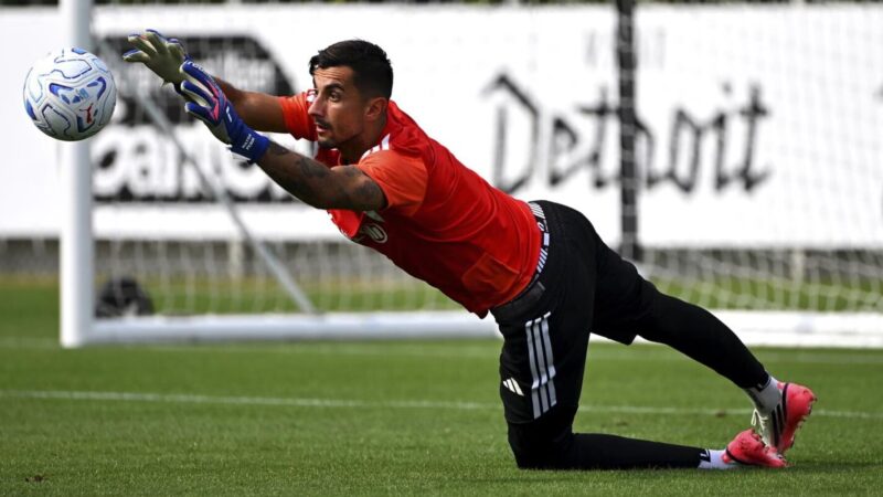 Corriere dello Sport – Perin si avvicina al Palermo, la Juve abbassa le richieste: i retroscena della trattativa