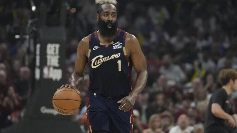 Harden accetta un accordo da 97 milioni di dollari per restare ai Cavaliers
