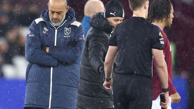 “Harry Redknapp aveva ragione. Gli agenti hanno tenuto i pantaloni abbassati del West Ham nel corso degli anni. Il club ha agito solo quando la debolezza è stata messa in luce” Tony Gale su dove gli Hammers non sono stati all’altezza nella finestra di mercato