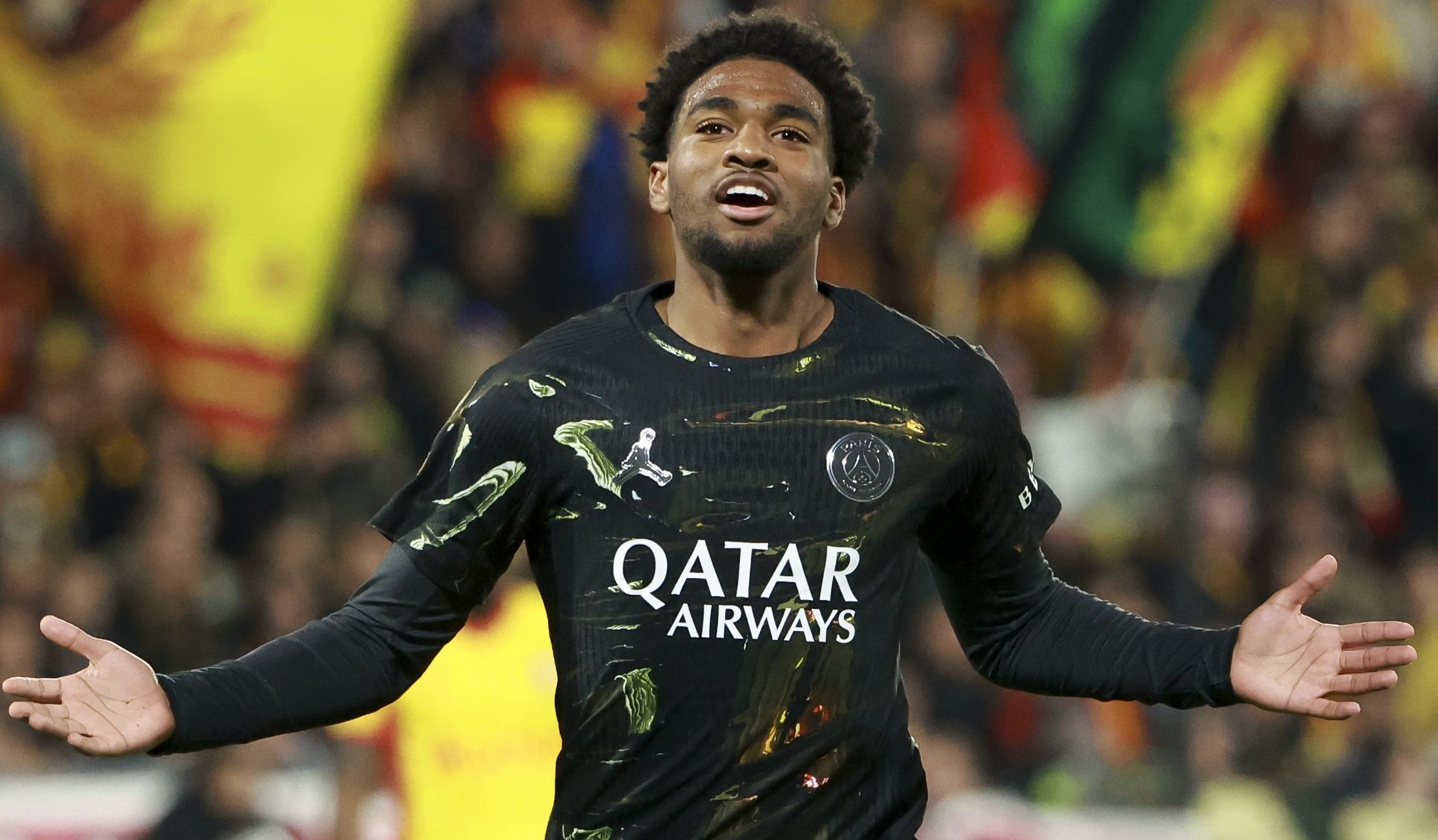 Manchester United in trattative con la stella del PSG: rapporto