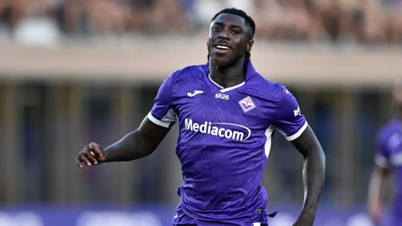 Moise Kean al Como: la trattativa con la Fiorentina entra nella fase decisiva per un affare da 40 milioni di euro