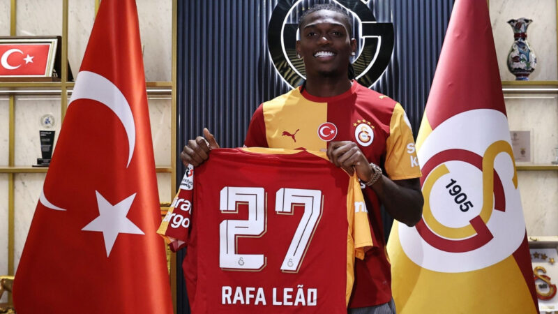 Rafa Leao “rifiuta” l’Aston Villa e firma per il Galatasaray