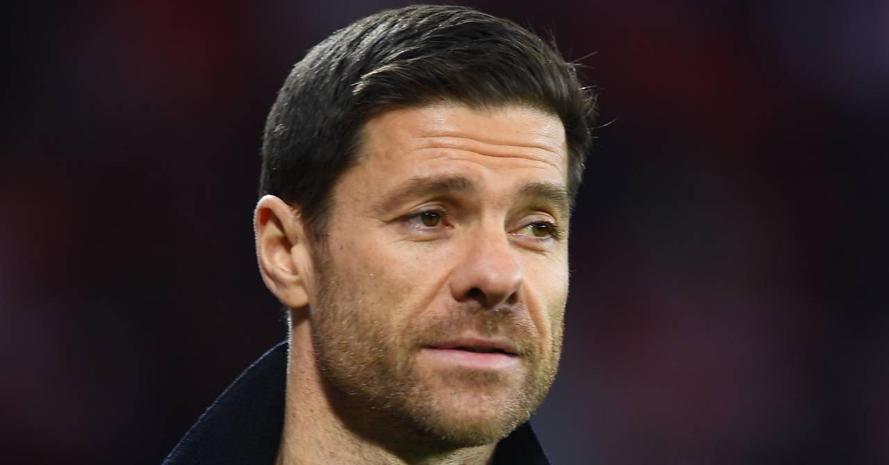 Rogers saluta l’allenatore del Chelsea Alonso e afferma che potrebbe ancora giocare in Premier League