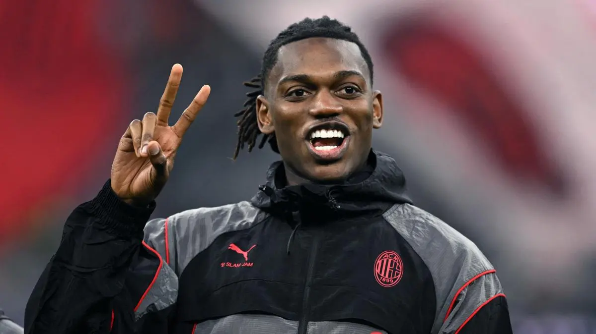Trasferimento di Rafael Leao: il Galatasaray concorda un accordo con il Milan mentre l’Aston Villa rimane in corsa