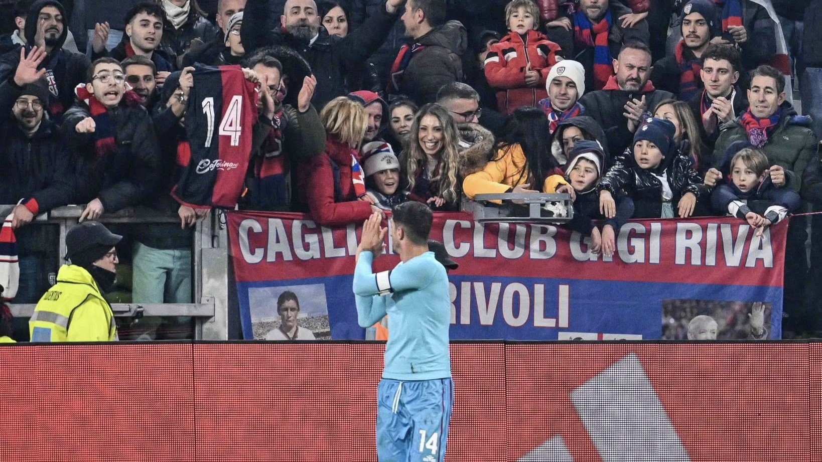Cagliari-Arezzo: la strategia vincente per il debutto in Coppa